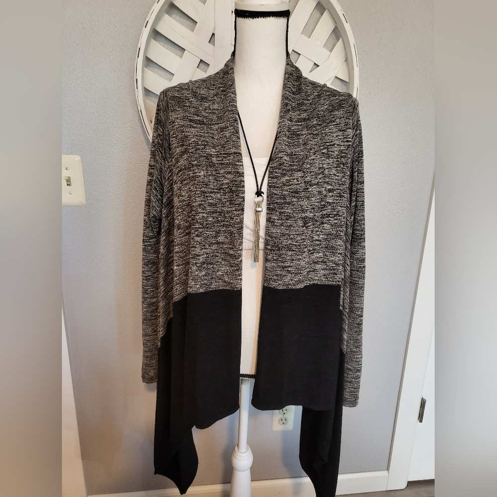 STUDIO M Cardigan
